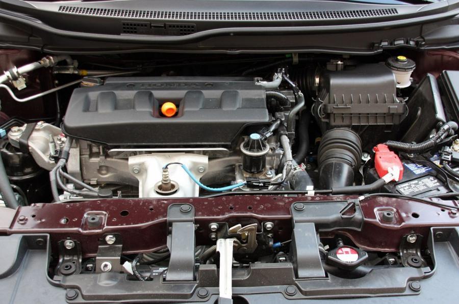  Honda Civic EX Sedan 2012 года  (фото 29 из 36)
